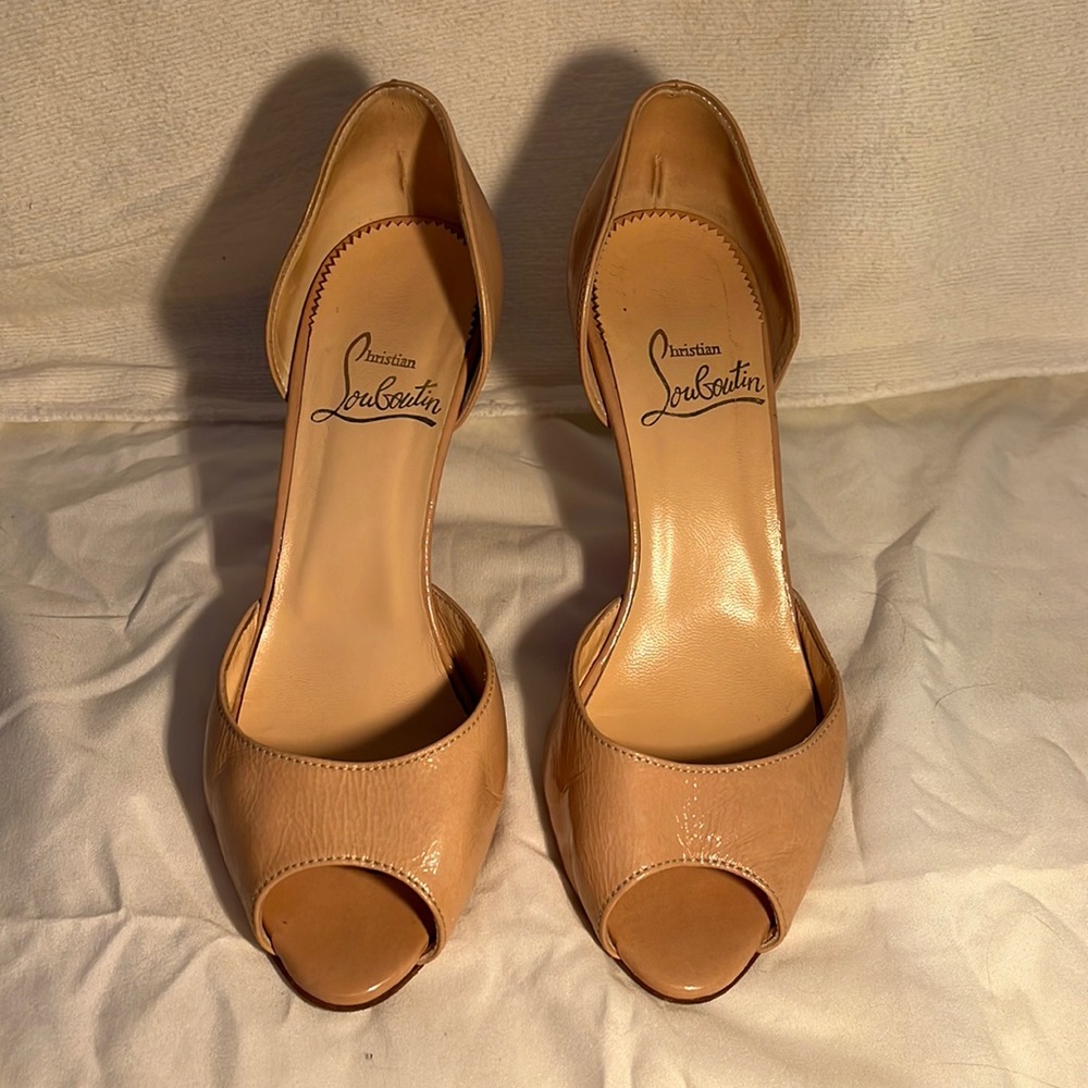 Christian Louboutin Nude Patent Leather Pumps
